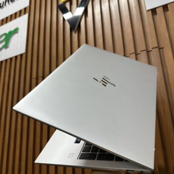 Laptop HP Elitebook 865 G9